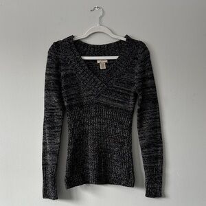 Arizona Jean Company Black and Gray V-Neck Sweater
